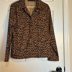 Briggs New York Animal Print Button Down Shirt